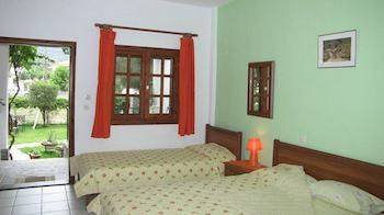 House Evristhenis 1 Торони